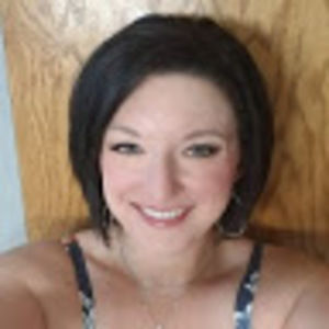 Meet your Posher, Lynsey